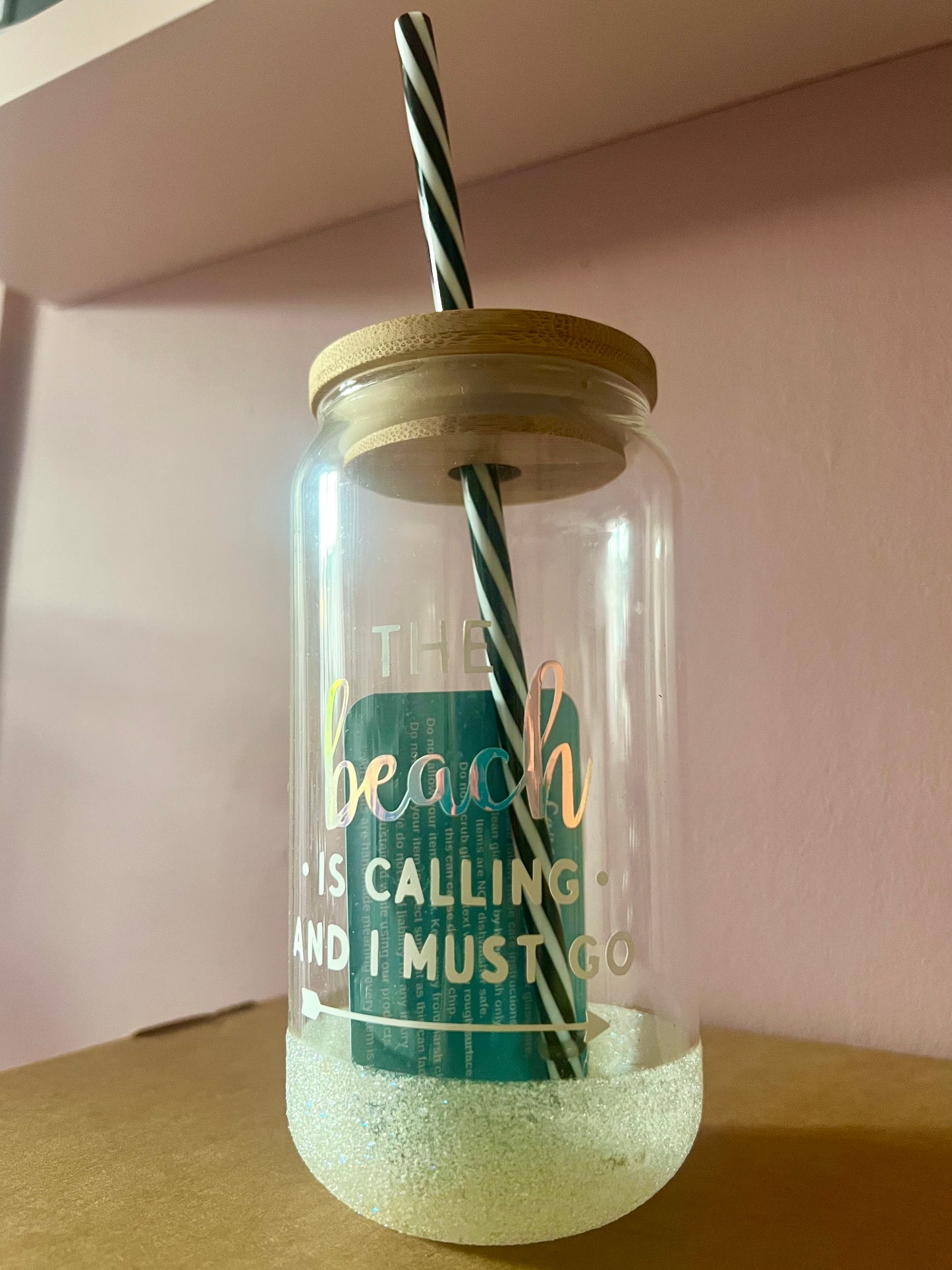 White Glitter Can Glass (590ml)
